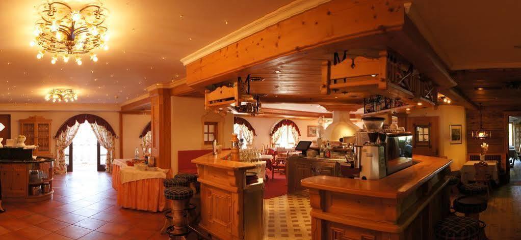 Alpenhotel Plaza Santa Cristina Val Gardena Exteriör bild